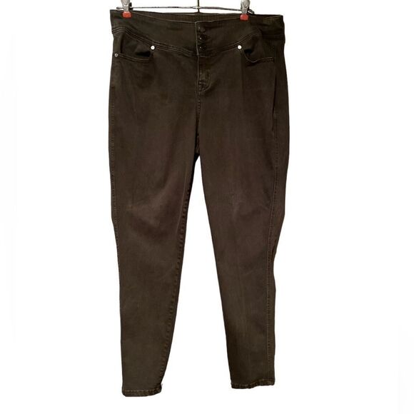 Lane Bryant Olive Mid Rise Super Stretch Skinny Jeans Size 16 Plus Size - Picture 1 of 11